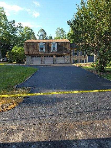 New Asphalt Driveway — Clark's Run, La Plata, MD