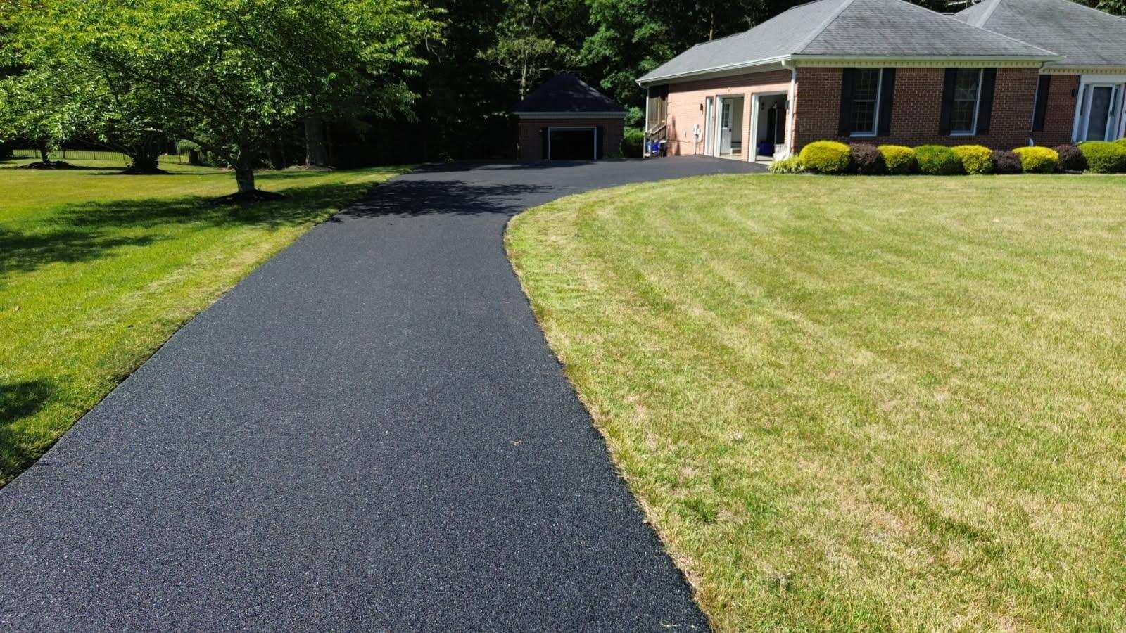 Curved Driveway — Ground-Level Views, La Plata, MD — photo 1
